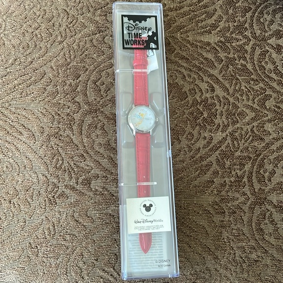NWT - Disney Parks’ Tinker Bell Christmas Holiday Watch - Special Edition - Picture 4 of 5